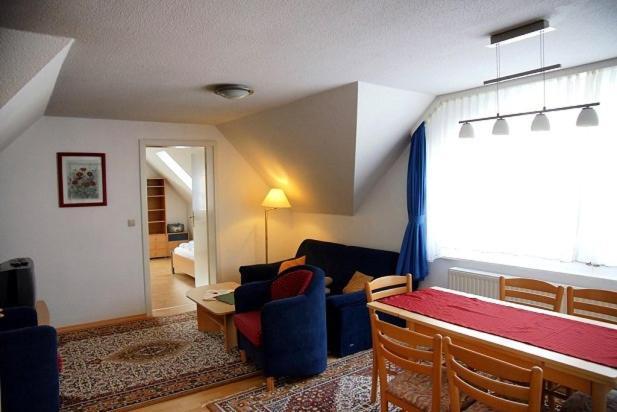 Apartments Haus Eintracht Sellin エクステリア 写真